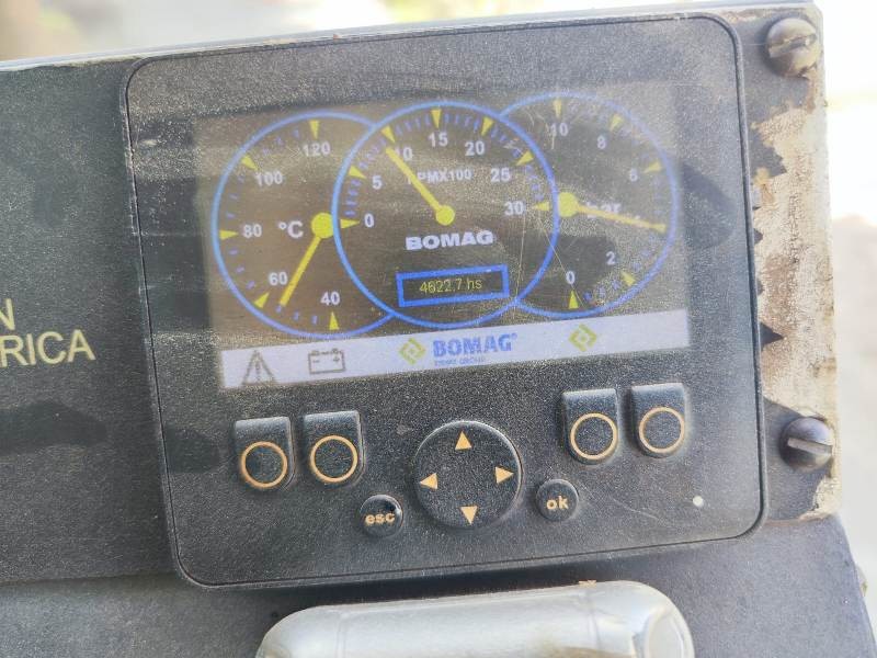 Bomag VDA 400 - 18/18 3