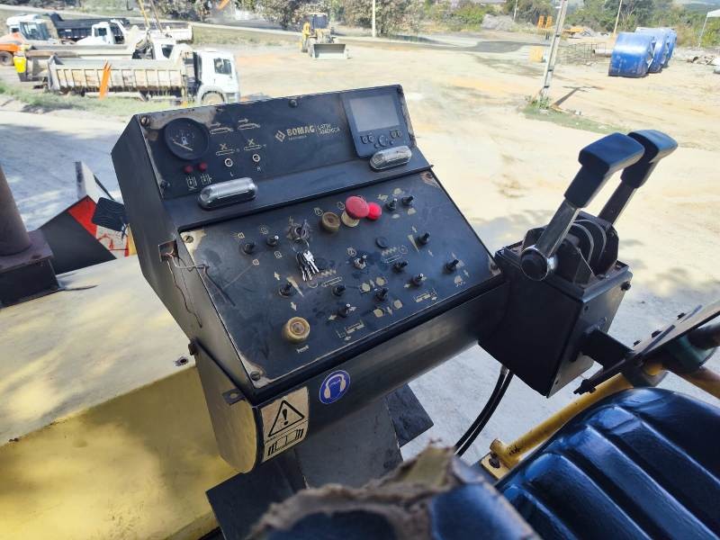 Bomag VDA 400 - 18/18 11