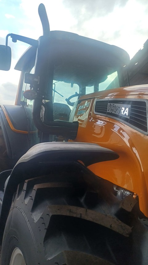 Valtra BH210i - 14/15 5