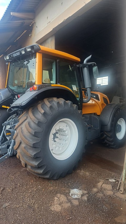 Valtra BH210i - 14/15 11