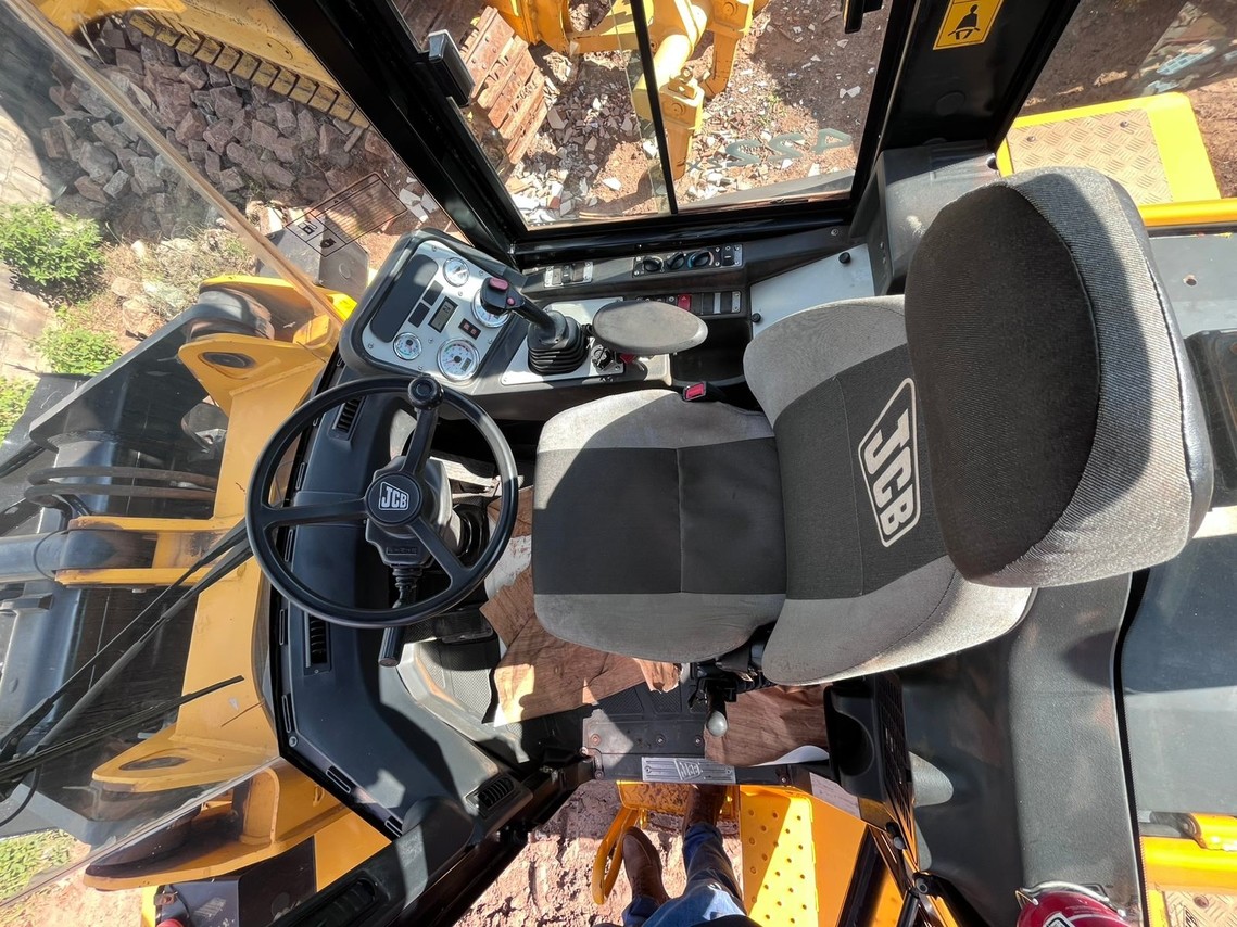 JCB 422 ZX - 21/21 11