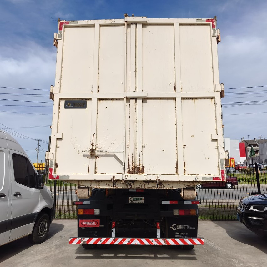 Ford Cargo2423 - 14/15 9