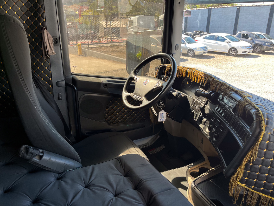 Scania 440 - 17/17 4