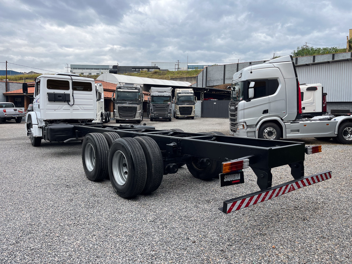 Mercedes Benz MB 1620 - 11/11 5