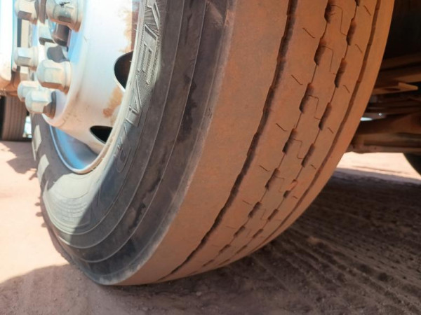 Volkswagen 26-260 Constellation 6x2 (E6) - 23/24 10