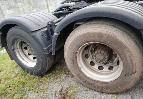 Volkswagen 29-520 6x4 Meteor - 21/22 5