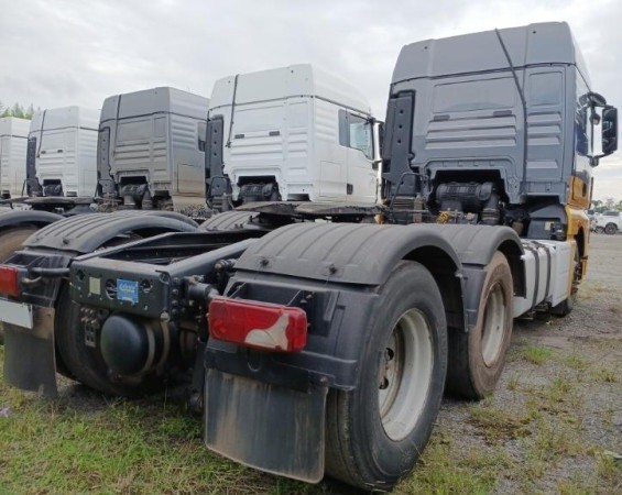 Volkswagen 29-520 6x4 Meteor - 21/22 6