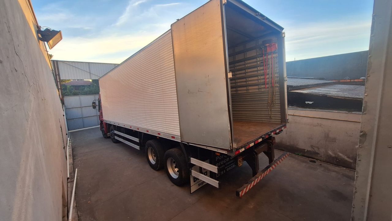 Volkswagen 24-280 E Constellation 8x2 - 20/17 3