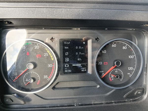 Volkswagen 30 320 - 23/24 7