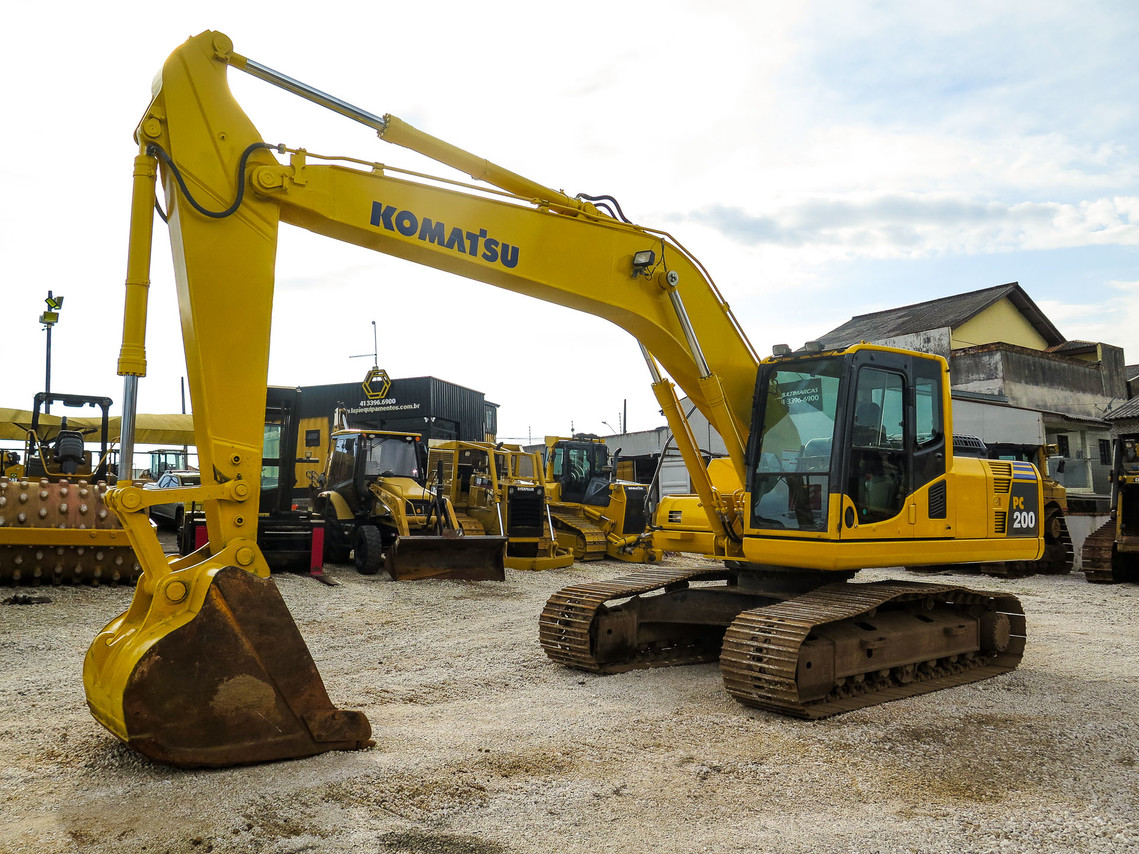 Komatsu PC200 - 14/14 4