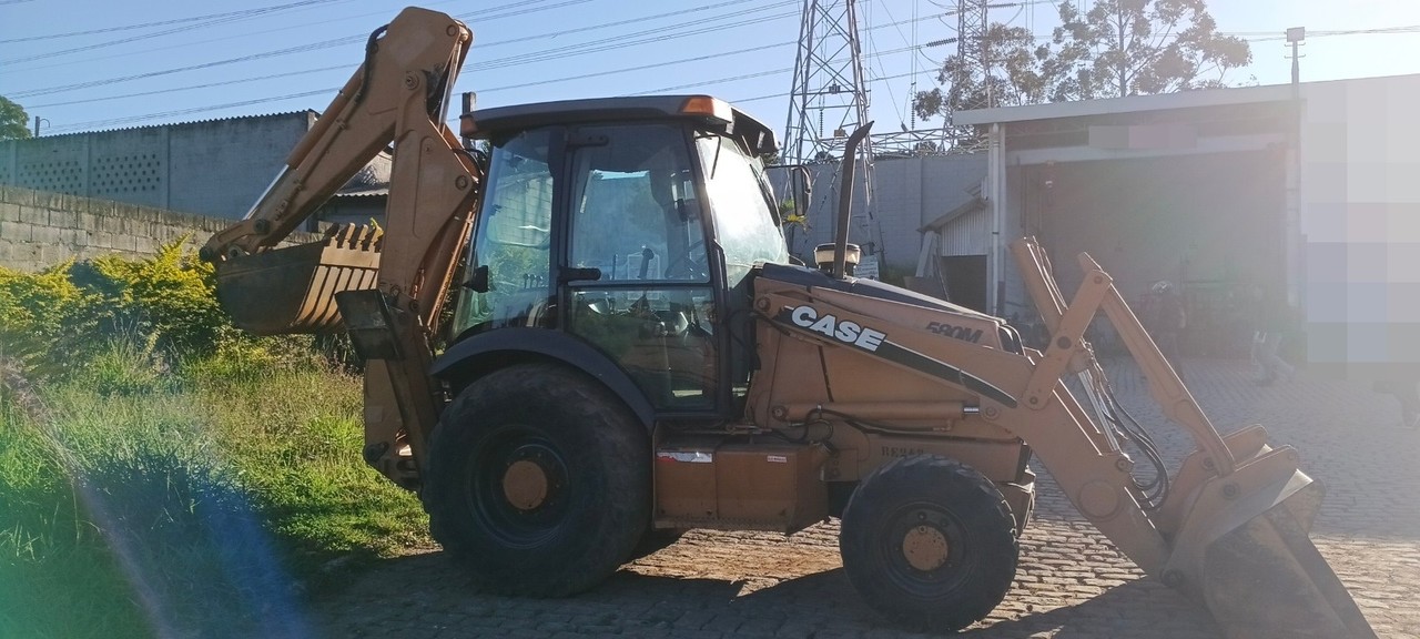 Case 580M - 10/10 3