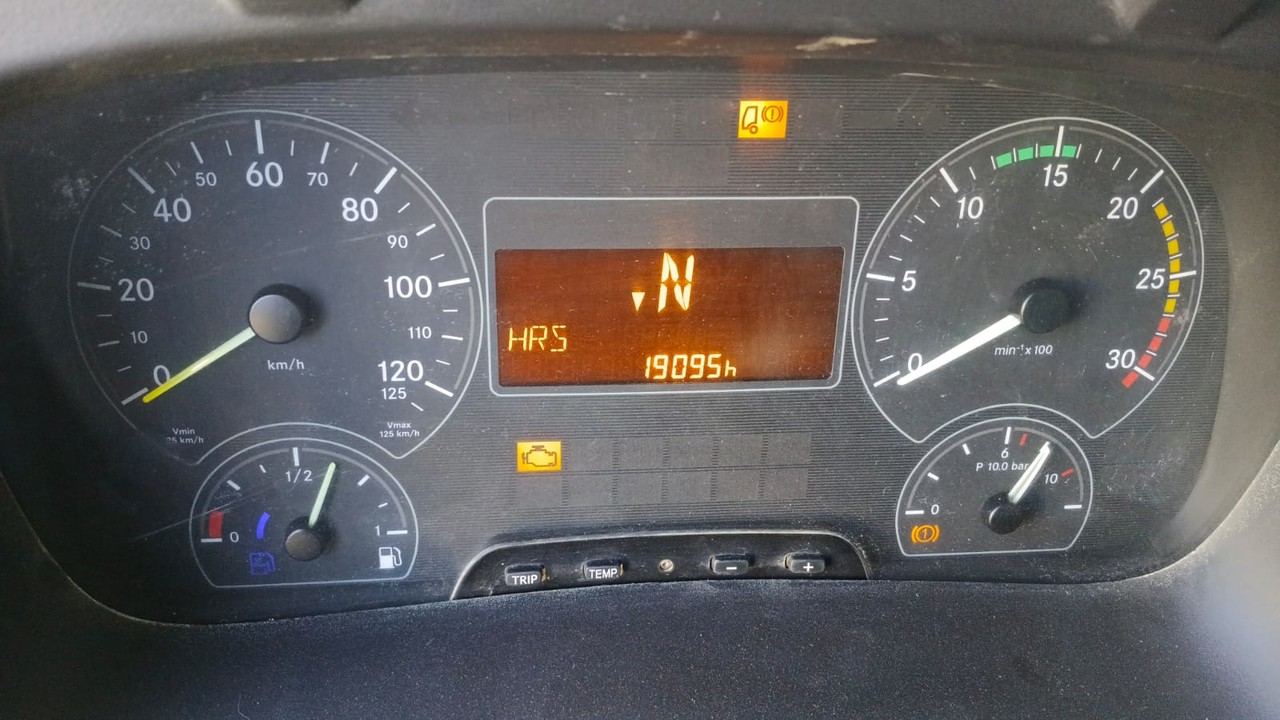 Mercedes Benz Axor 3131 - 14/14 17