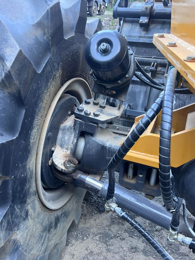 XCMG XLZ250 - 25/25 2