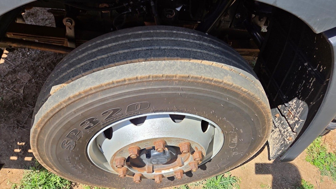 Volkswagen 24-280 E Constellation 6x2 - 14/15 9
