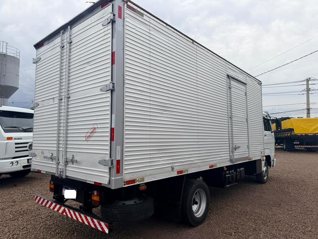 Volkswagen 8 150 - 10/11 6