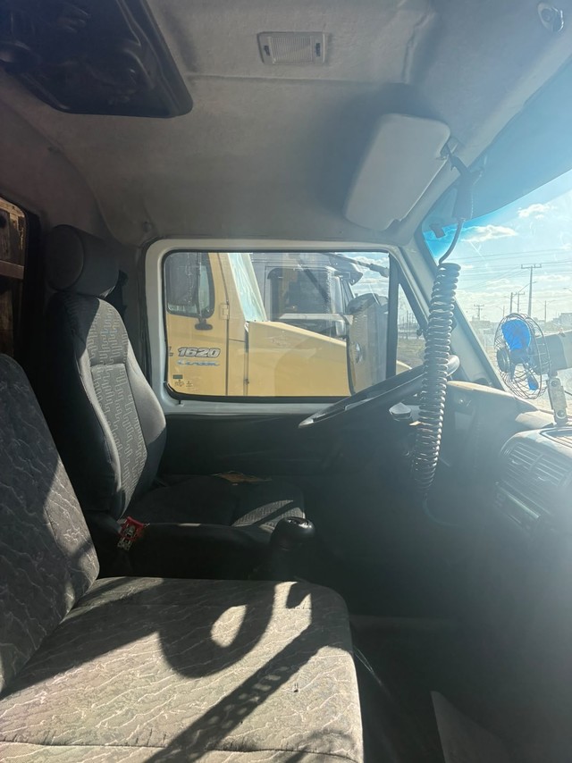 Volkswagen 10-160 E Delivery - 13/13 3
