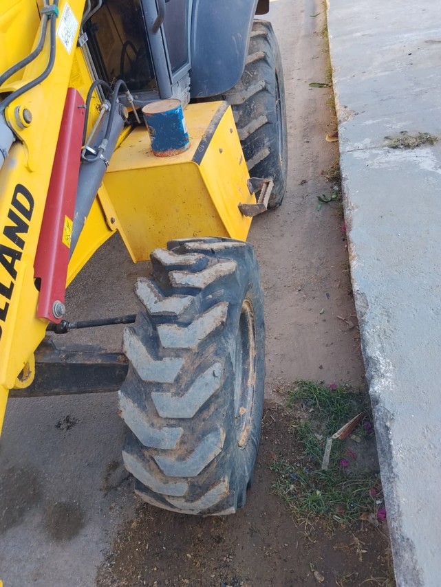 New Holland B95B - 19/19 7