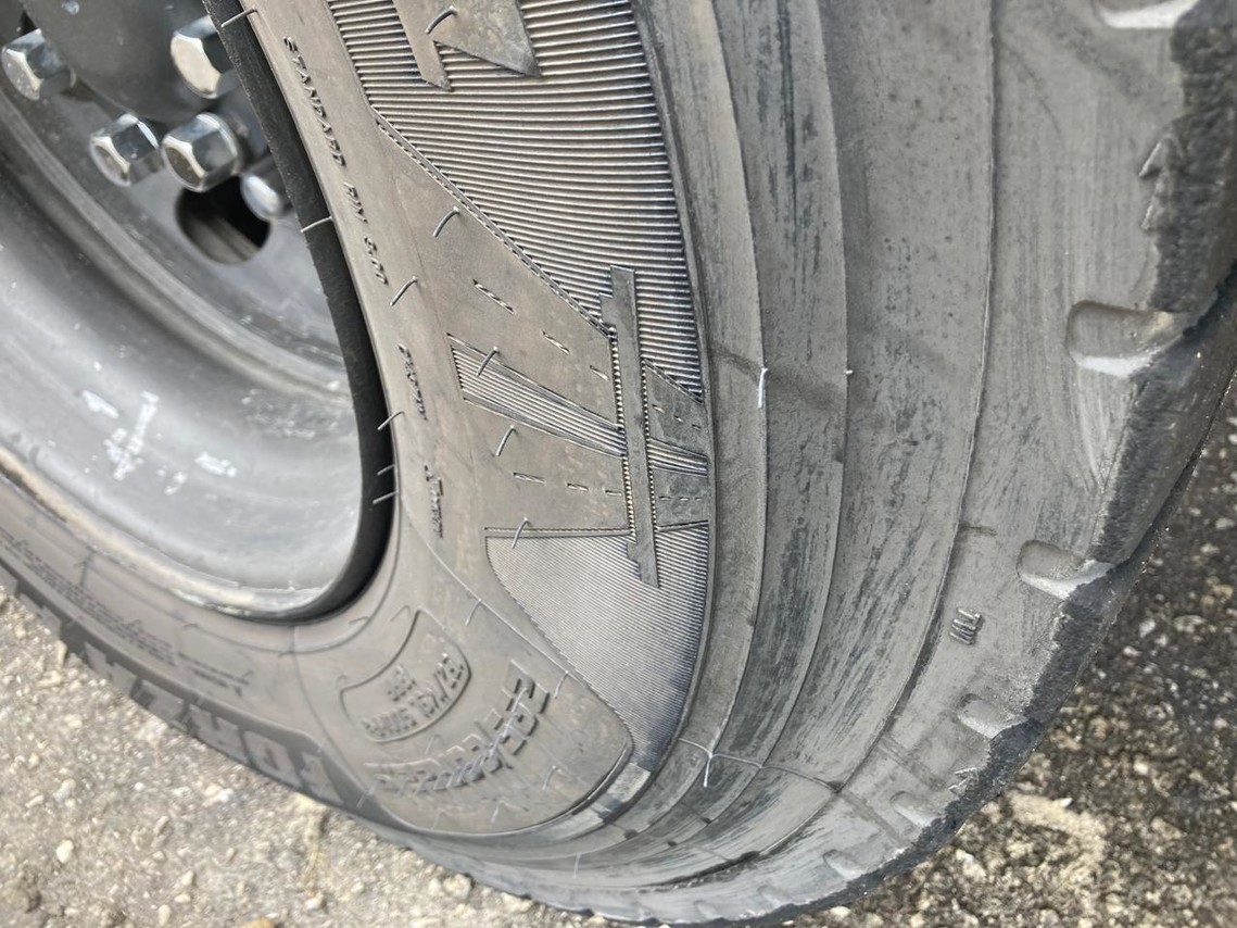 Ford Cargo2842 - 14/14 5