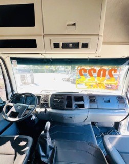 Volkswagen VW 25420 Constellation 6x2 - 21/22 18