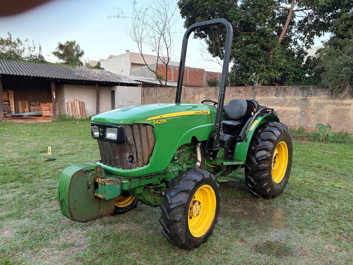 John Deere 5425N - 12/12 6