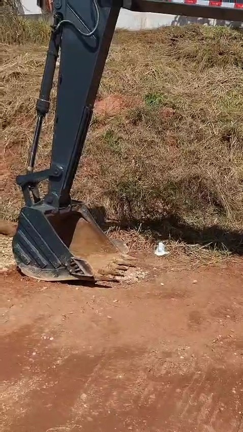 Hyundai R220 LC - 22/22 10