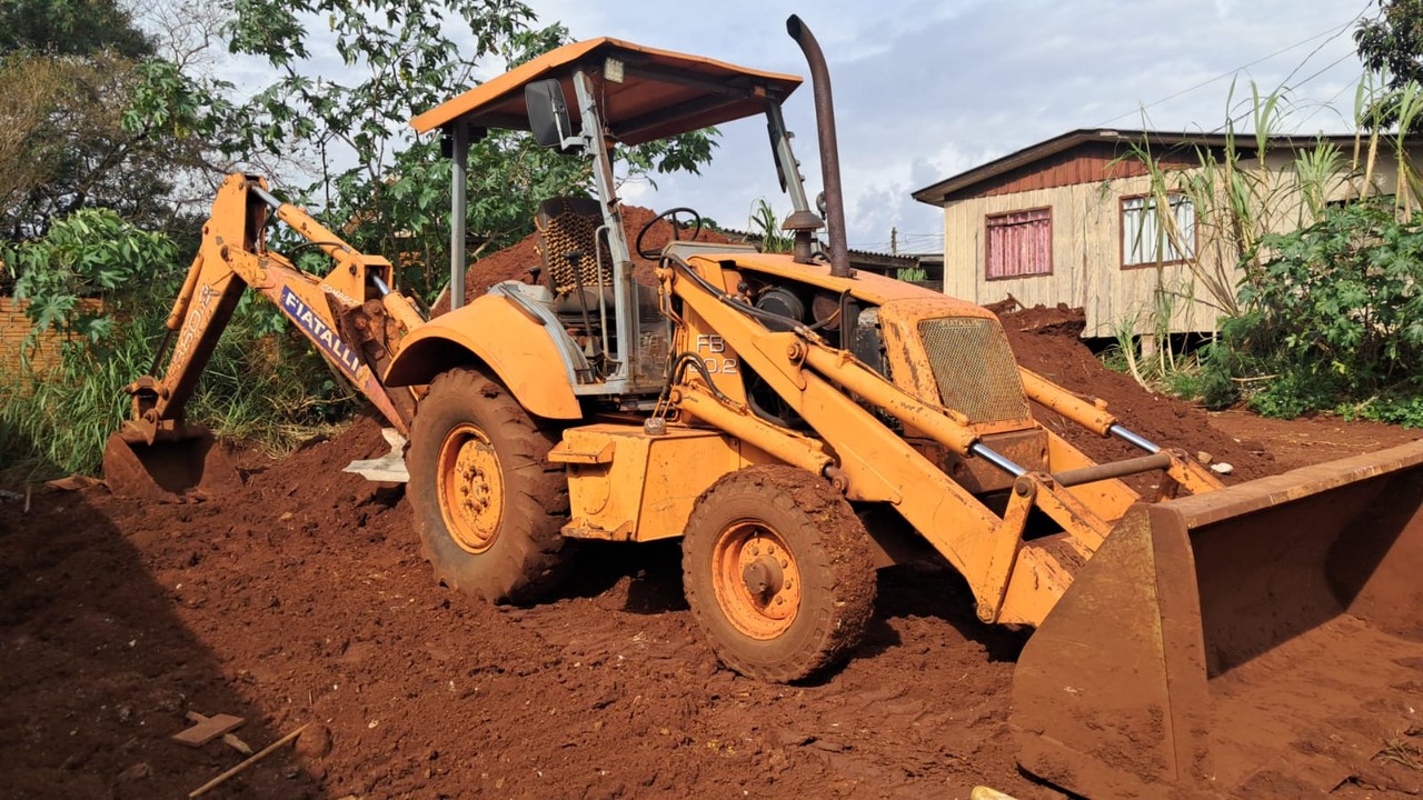 Fiatallis FB80.2 - 97/97 4