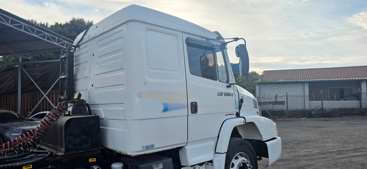 Mercedes Benz MB 1634 - 06/06 15
