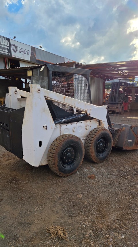 Bobcat 711 - 92/92 4
