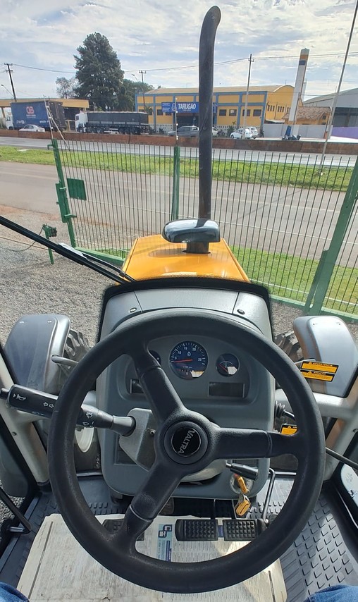 Valtra BM 125 - 14/14 8