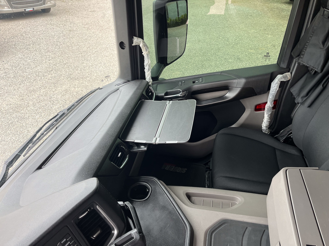 Scania P320 - 24/24 16