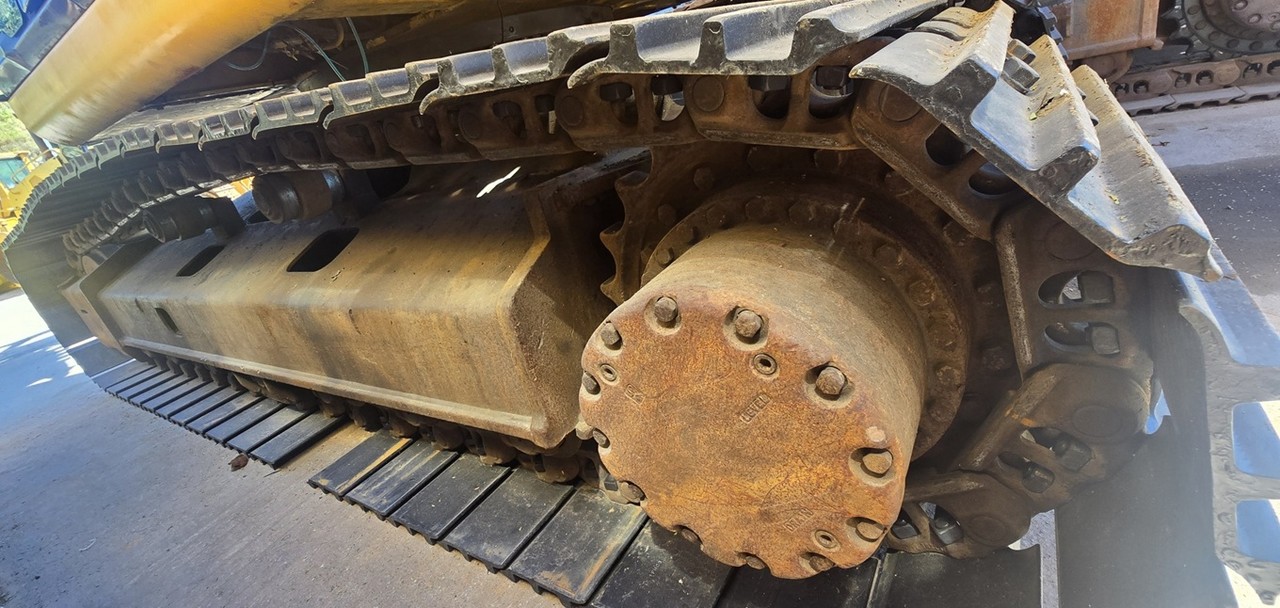 John Deere  200G - 20/20 6