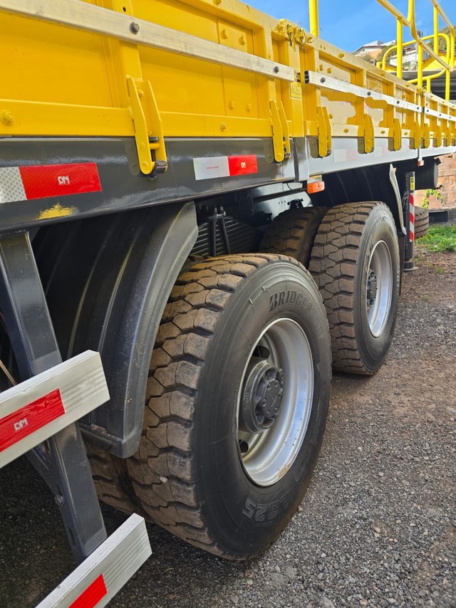 Volvo VM330 - 22/22 3
