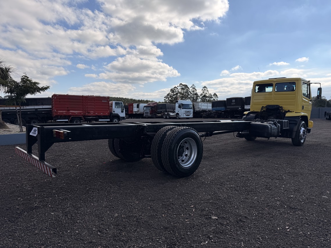 Mercedes Benz MB 1718 - 10/10 4
