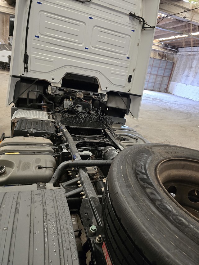 Mercedes Benz Axor 2544 - 20/21 10