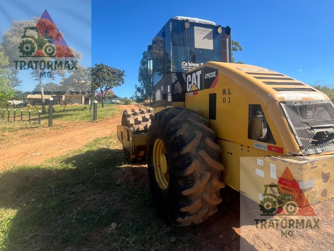 Caterpillar CP533E - 10/10 4