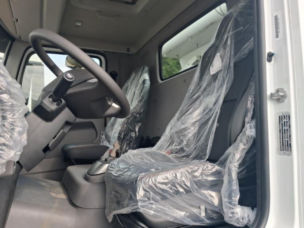 Volkswagen VW 31320 - 24/25 10