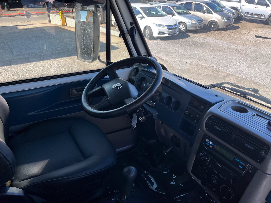 Volkswagen VW 9150 - 10/11 2