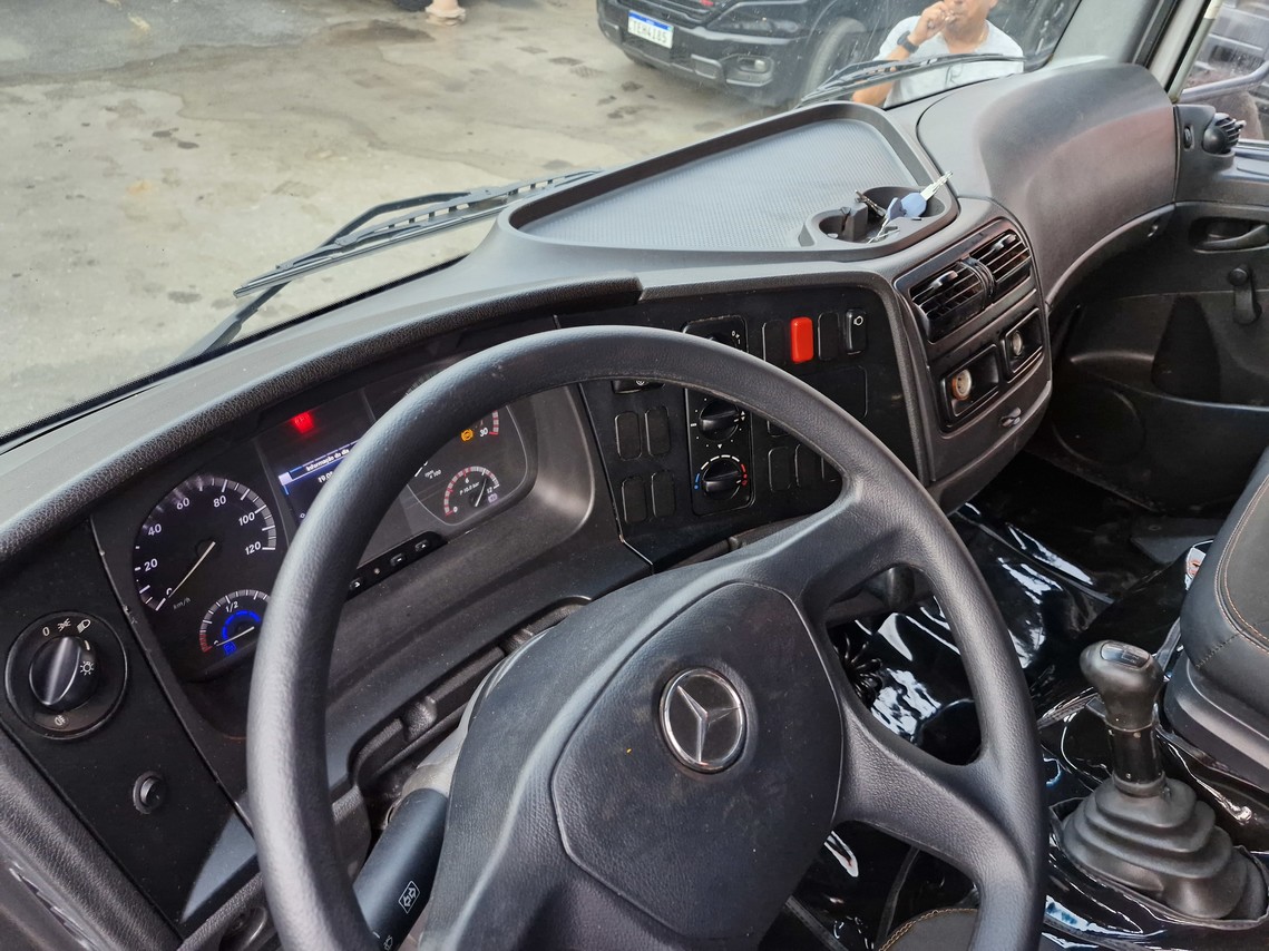 Mercedes Benz Atego 1719 - 18/18 8