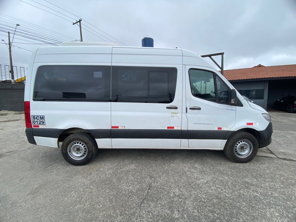 Mercedes Benz Sprinter 417  - 22/23 4