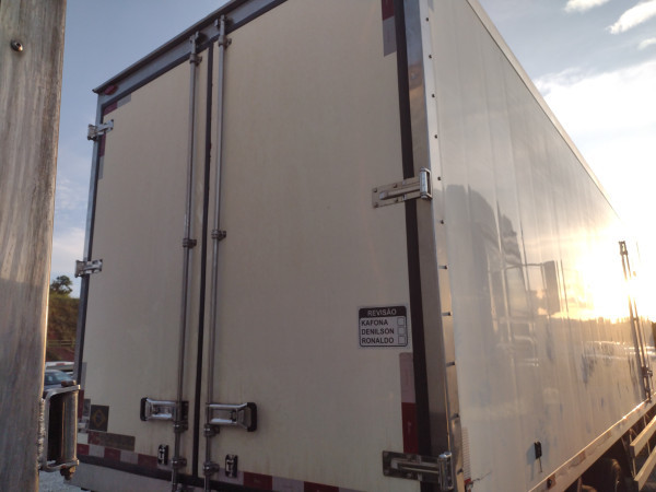 Volkswagen 13-180 Delivery 6x2 - 22/23 5