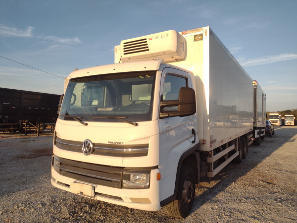Volkswagen 13-180 Delivery 6x2 - 22/23 14