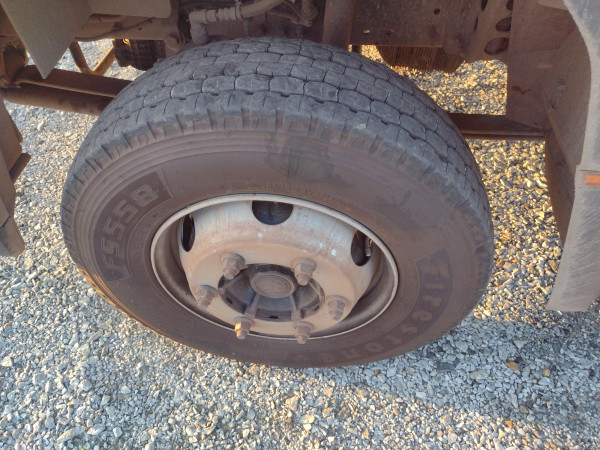 Volkswagen 13-180 Delivery 6x2 - 22/23 21