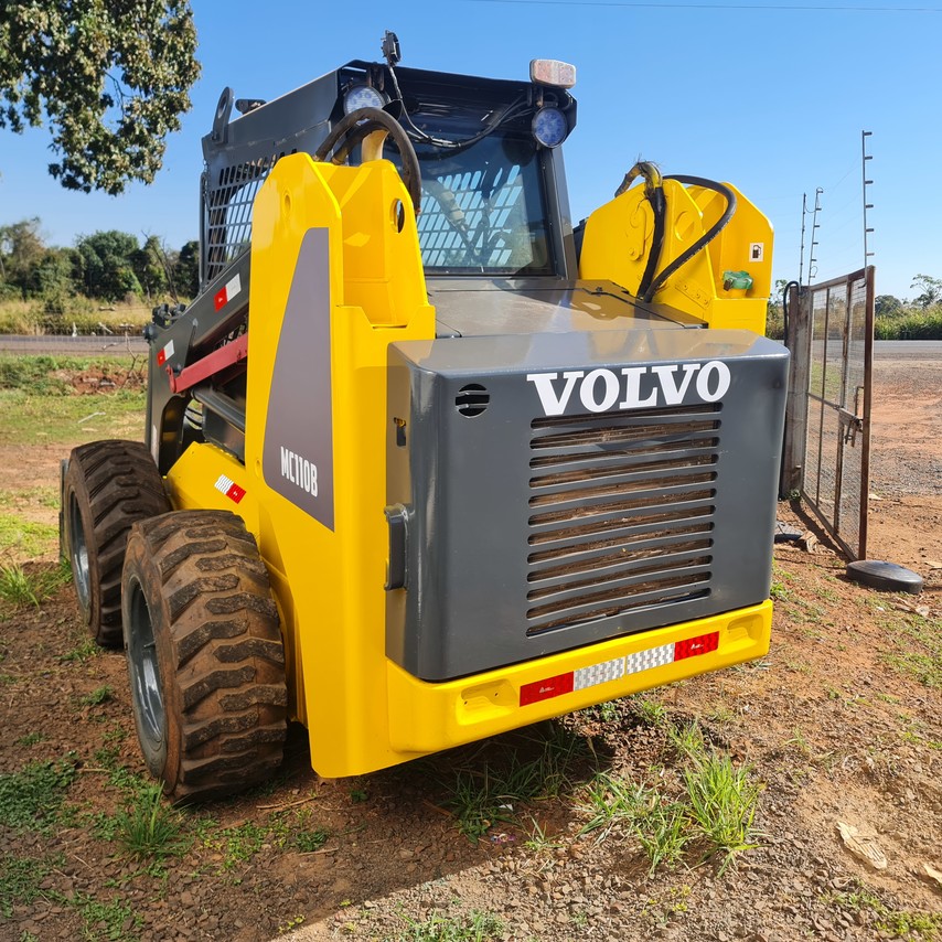 Volvo MC110B - 14/14 5