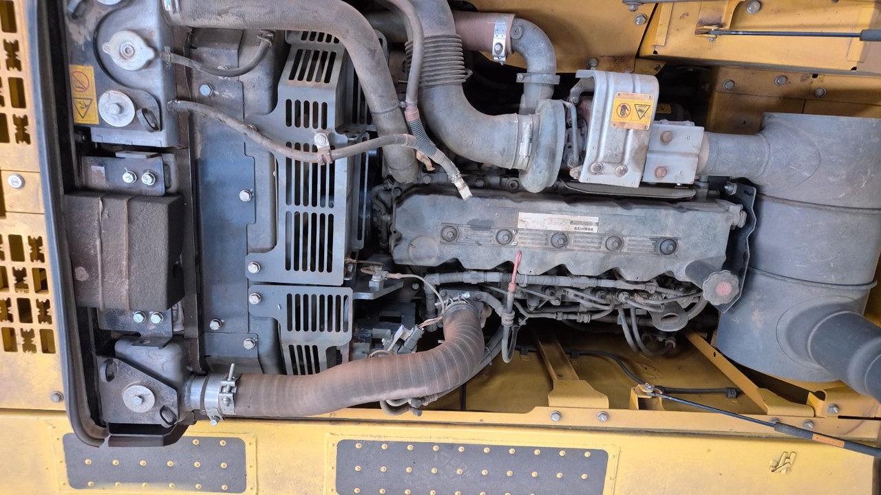 Komatsu PC210 - 23/23 12
