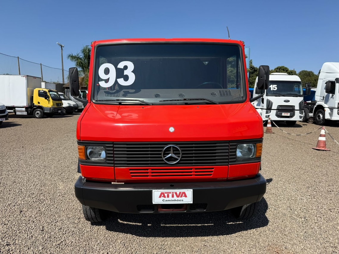 Mercedes Benz MB 912 - 93/93 2