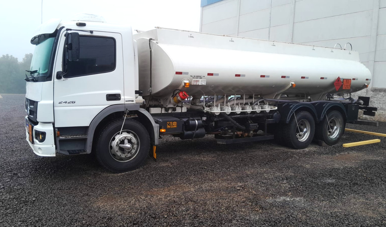 Mercedes Benz Atego 2426 - 14/14 7