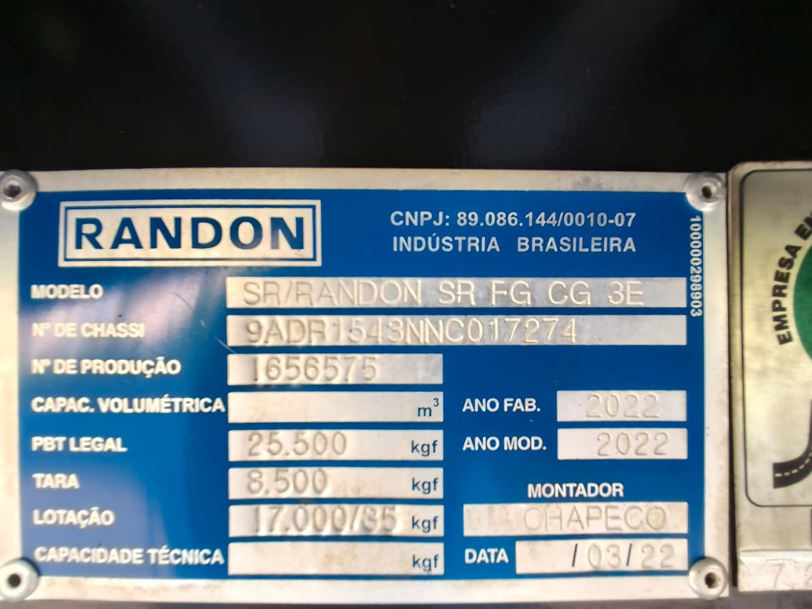 Randon Baú  - 22/22 8