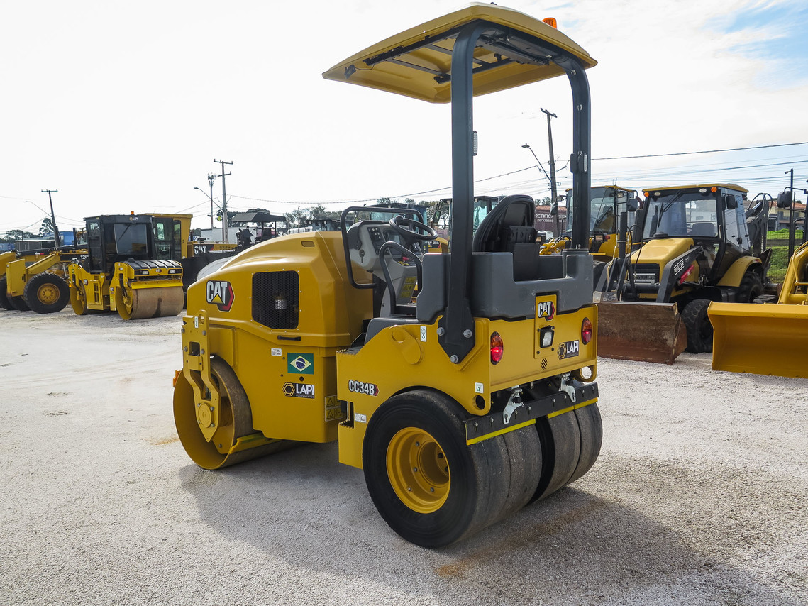 Caterpillar CC34 - 19/19 3