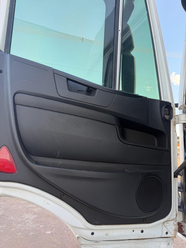 Iveco Stralis 440 - 19/19 18