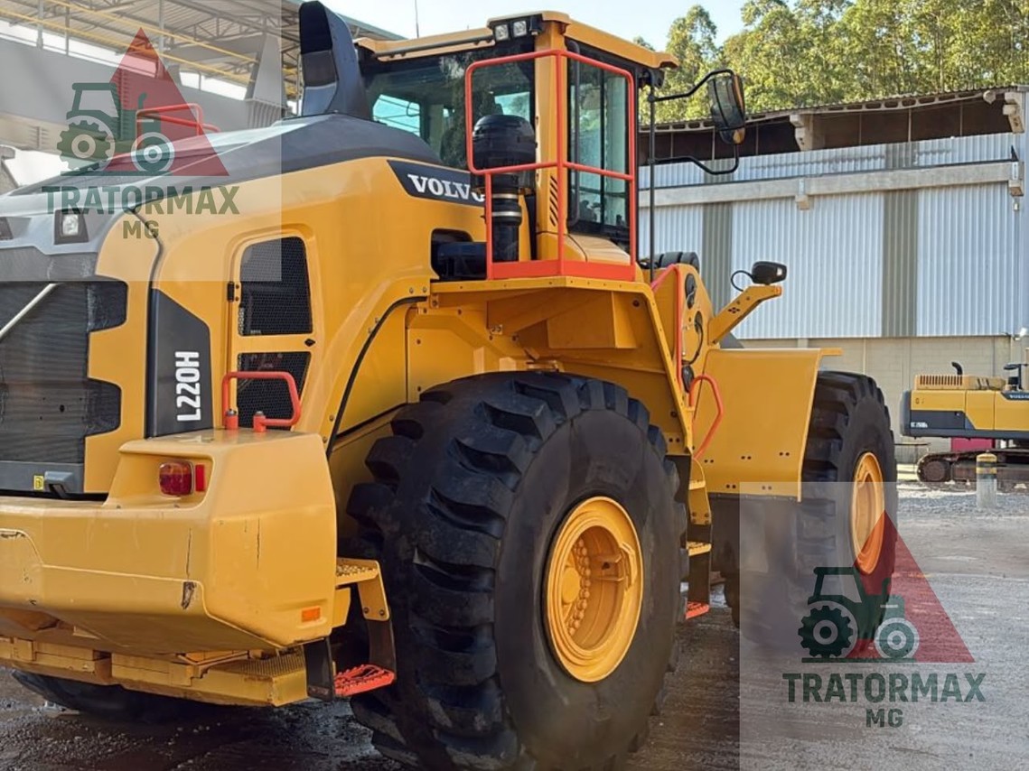 Volvo L220 - 22/22 4